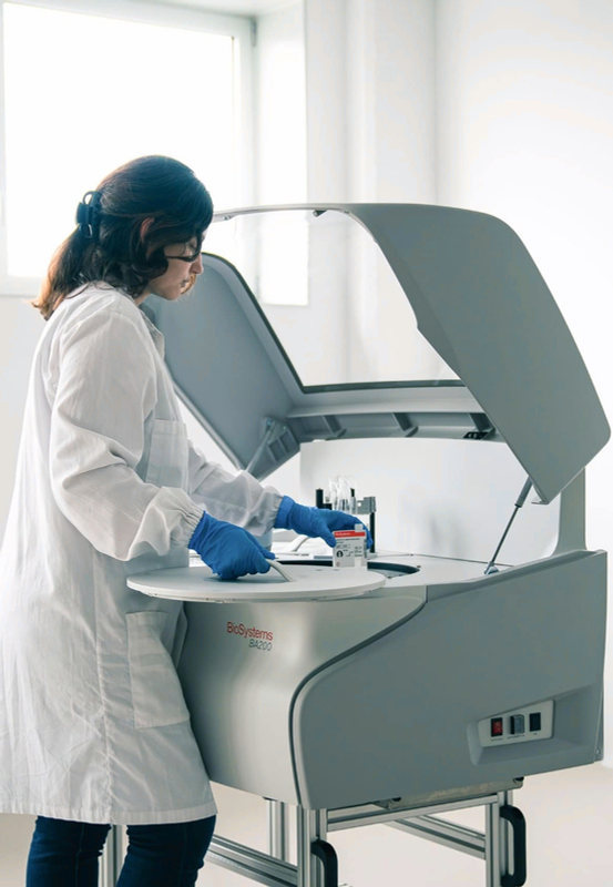 Assistência técnica em equipamento laboratorial